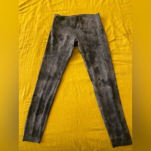 Lululemon leggings align